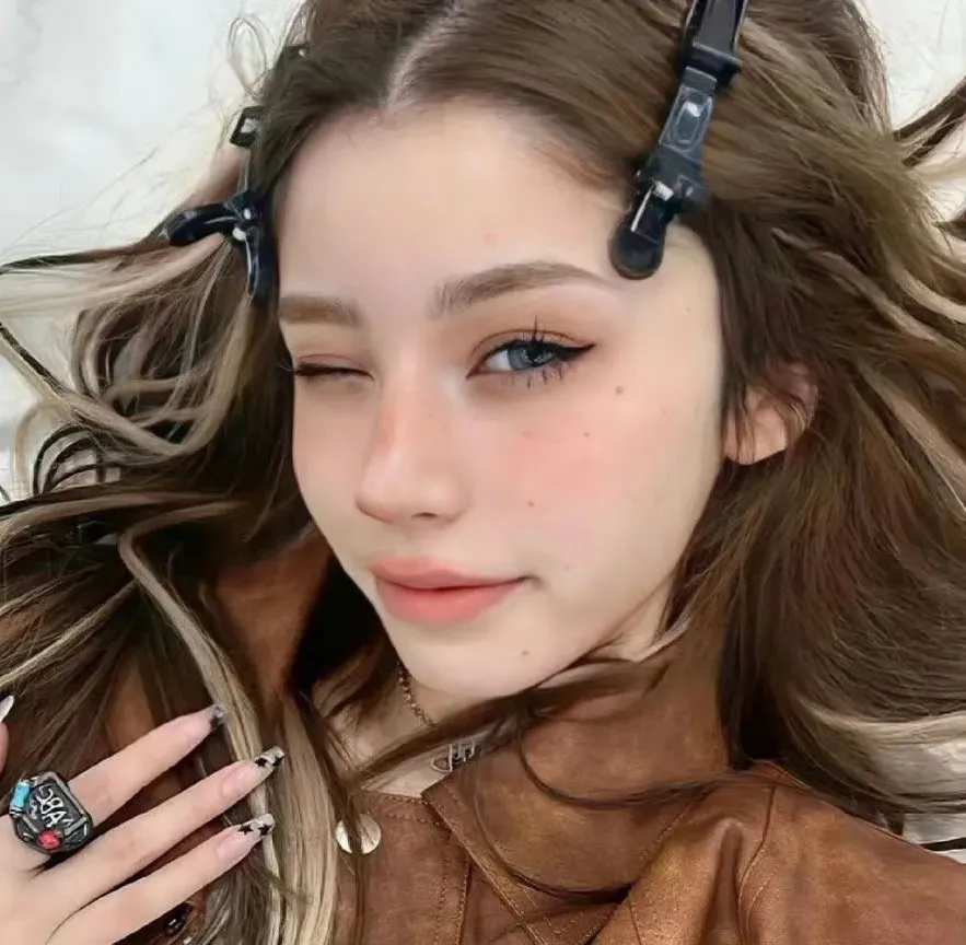 蓝与黑续集国语